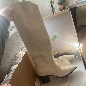 Brand new princess polly boots